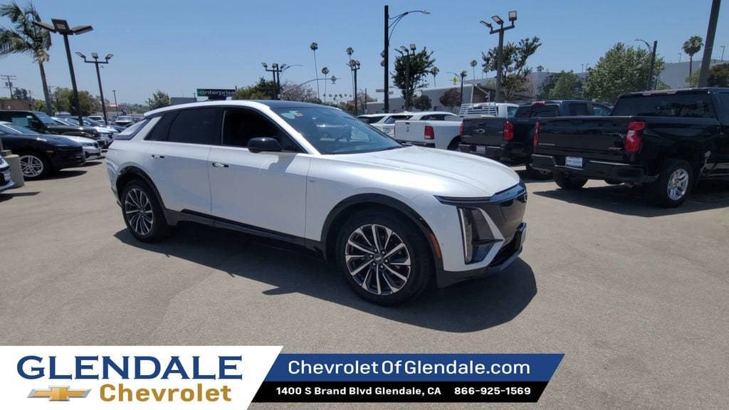 Used 2024 Cadillac LYRIQ Sport 1 with VIN 1GYKPTRK0RZ111886 for sale in Glendale, CA