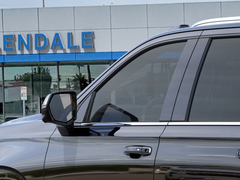 2026 Chevrolet Suburban Premier - Photo 36