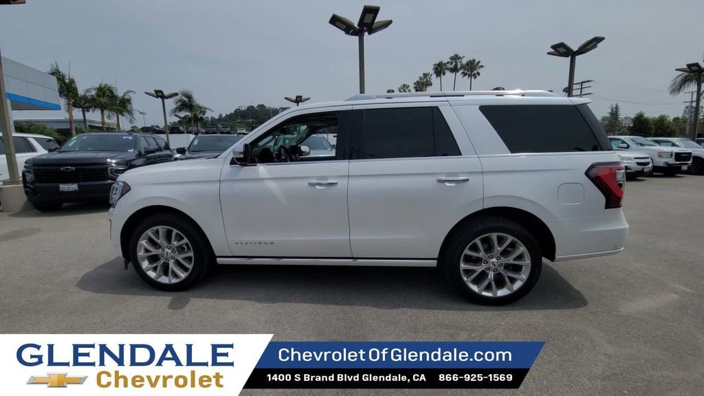 2019 Ford Expedition Platinum photo 4