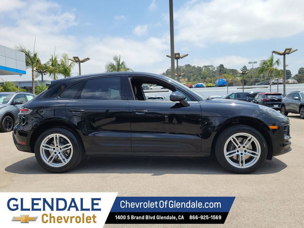 2024 Porsche Macan T - Photo 11