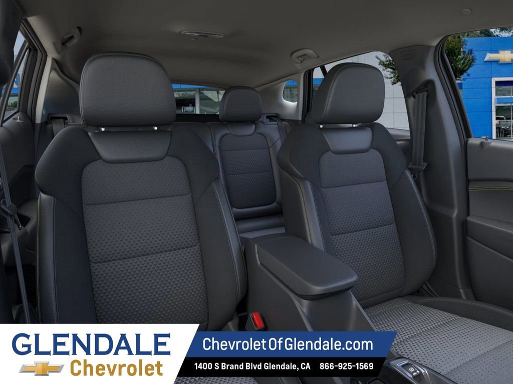 2026 Chevrolet Trax LT - Photo 7