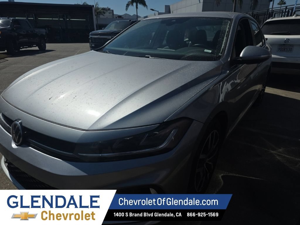 Used 2025 Volkswagen Jetta SE with VIN 3VWEX7BU1SM024878 for sale in Glendale, CA