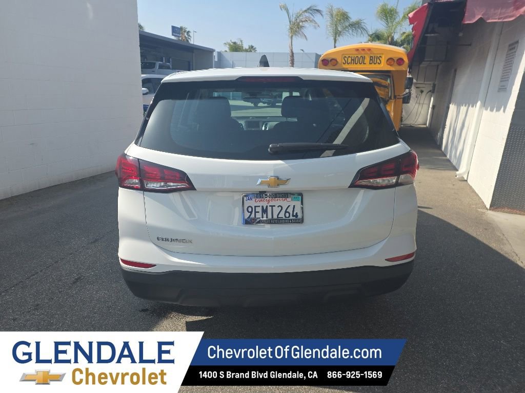 2022 Chevrolet Equinox LS photo 4