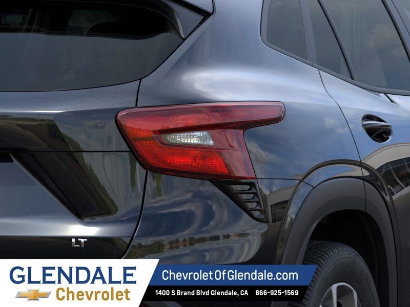2026 Chevrolet Trax LT - Photo 11