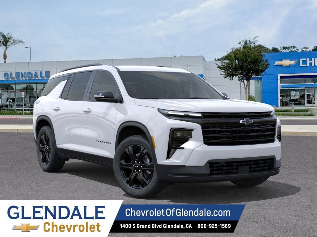 2027 Chevrolet Traverse LT - Photo 7