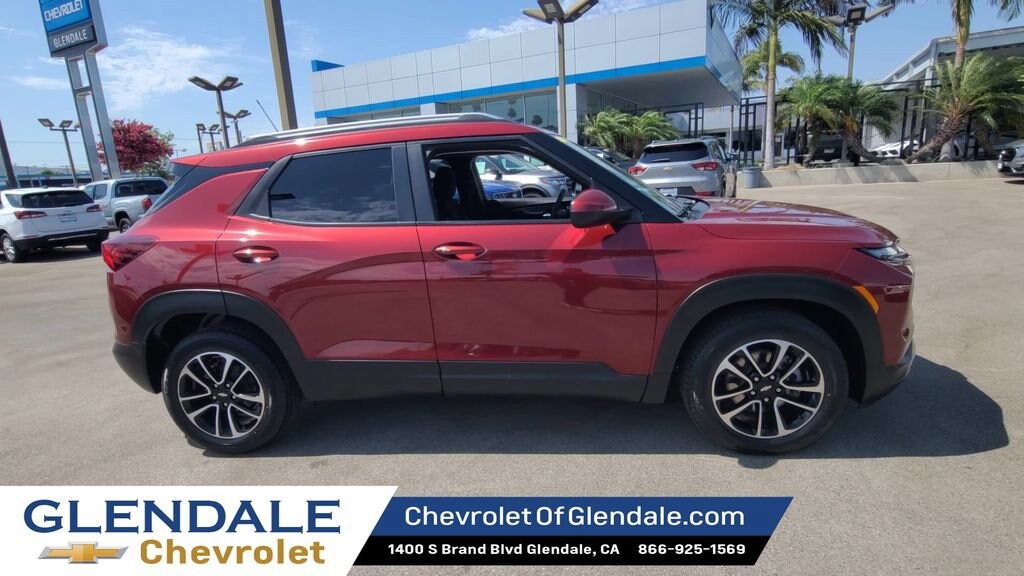 Used 2025 Chevrolet Trailblazer LT SUV