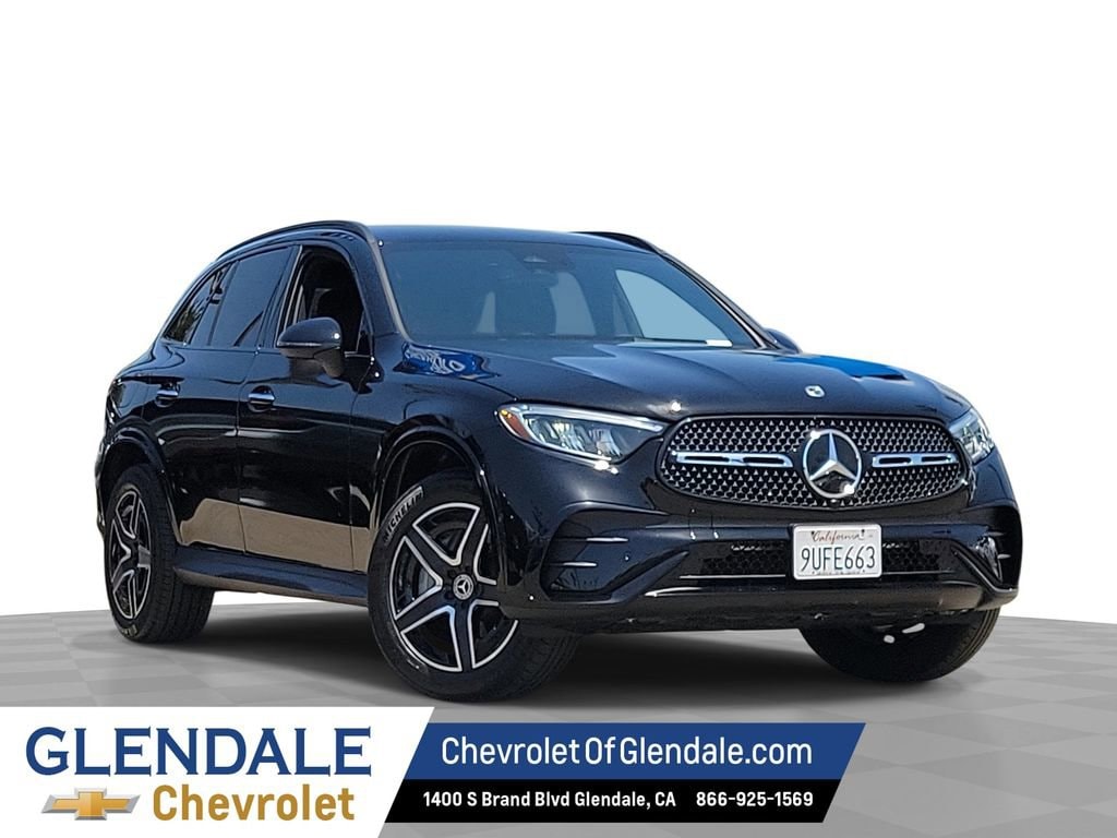 2025 Mercedes-Benz GLC 300