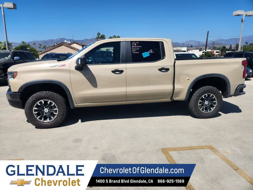 2022 Chevrolet Silverado 1500 photo 2