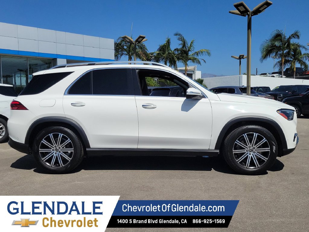 2024 Mercedes-Benz GLE photo 2