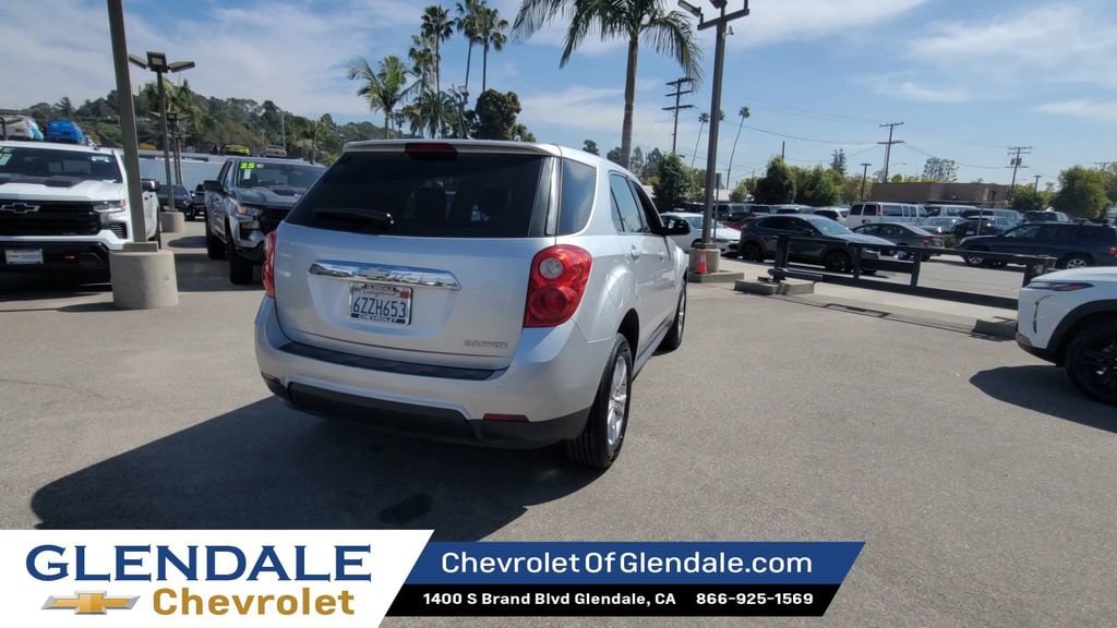 2013 Chevrolet Equinox LS photo 3
