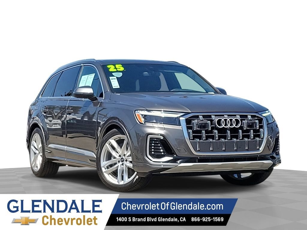 2025 Audi Q7 55 Premium Plus quattro Tiptronic's photo