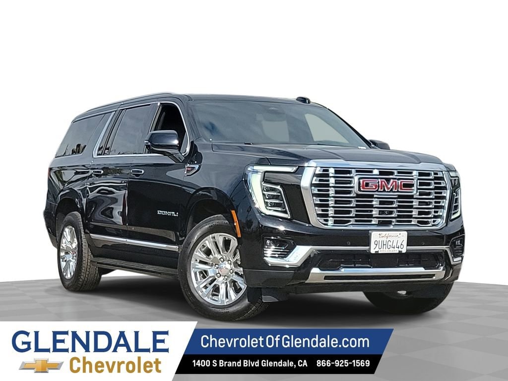 2025 GMC Yukon Denali AWD's photo