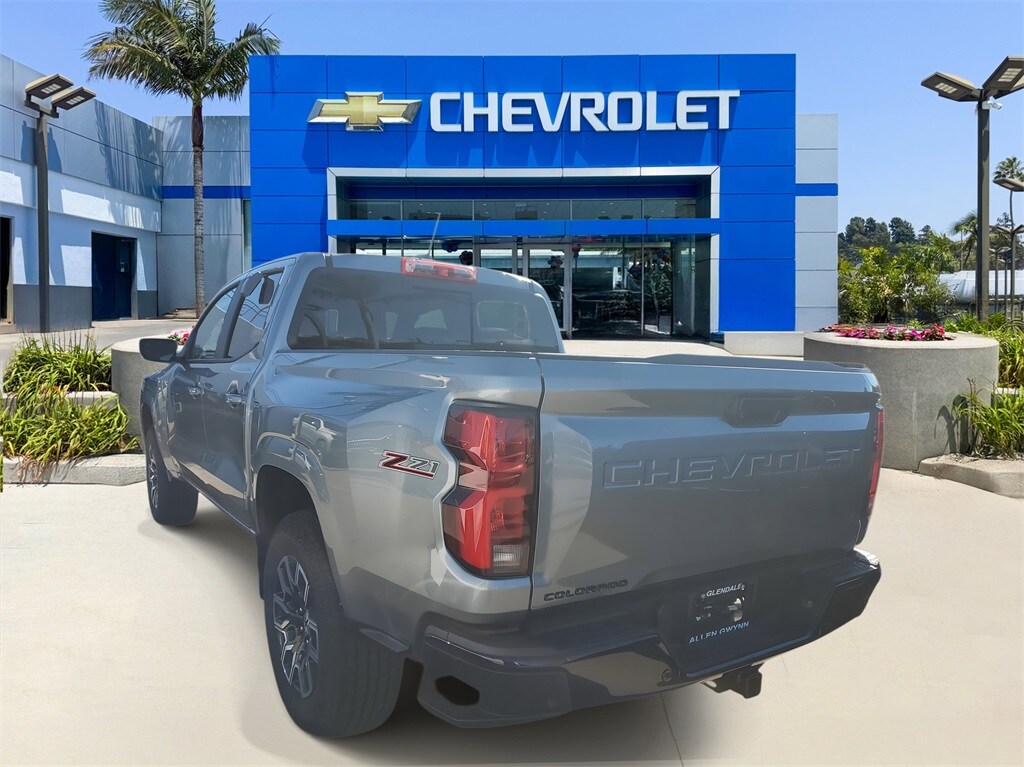 2026 Chevrolet Colorado Z71 photo 3