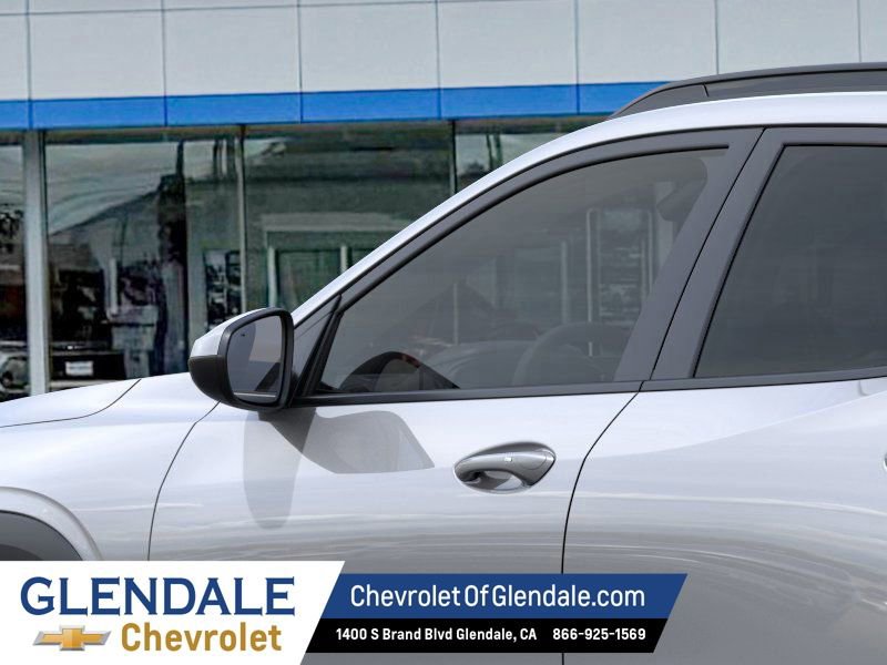 2026 Chevrolet Trax LT - Photo 12