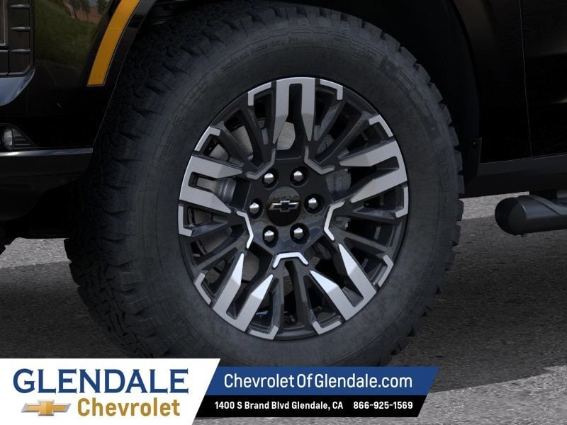 2026 Chevrolet Tahoe Z71 - Photo 8