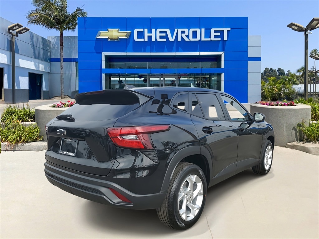 New 2026 Chevrolet Trax LS SUV