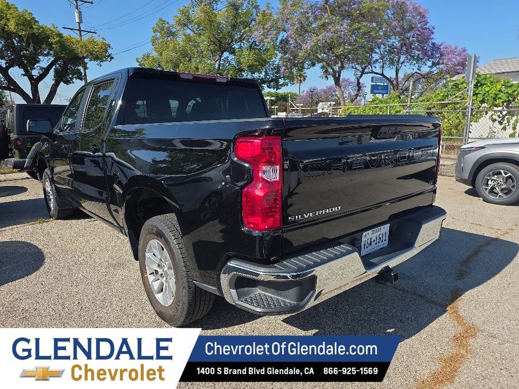 2025 Chevrolet Silverado 1500 LT photo 4