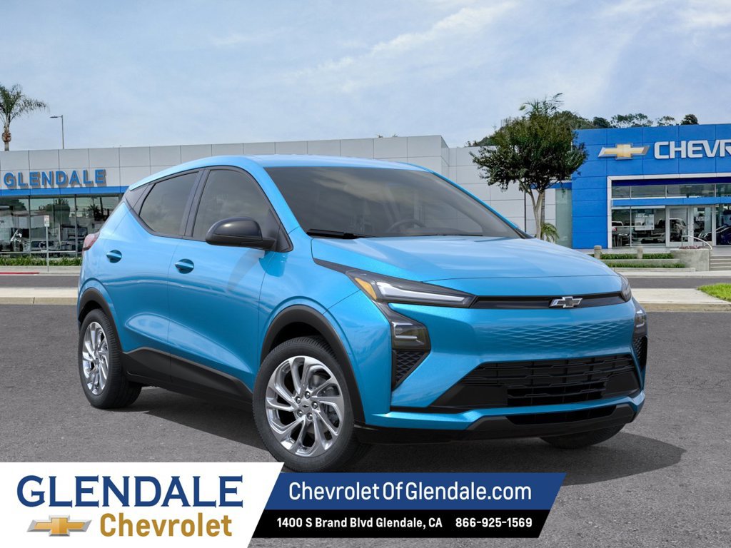2027 Chevrolet Bolt LT - Photo 7