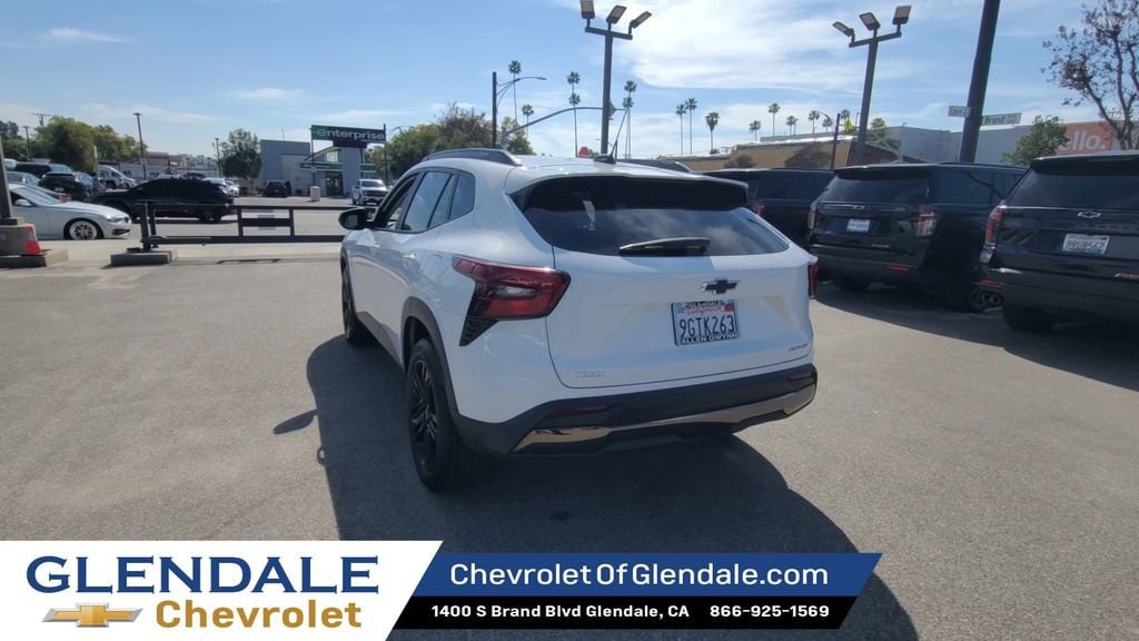 2024 Chevrolet Trax Activ photo 6