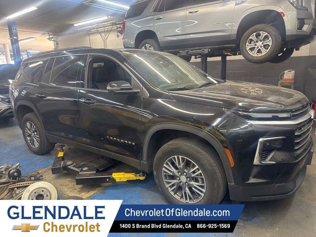 2024 Chevrolet Traverse LT photo 6