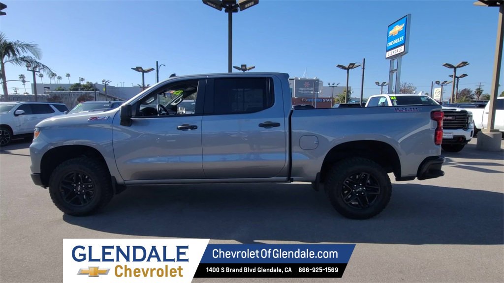 2025 Chevrolet Silverado 1500 Custom Trail Boss photo 4