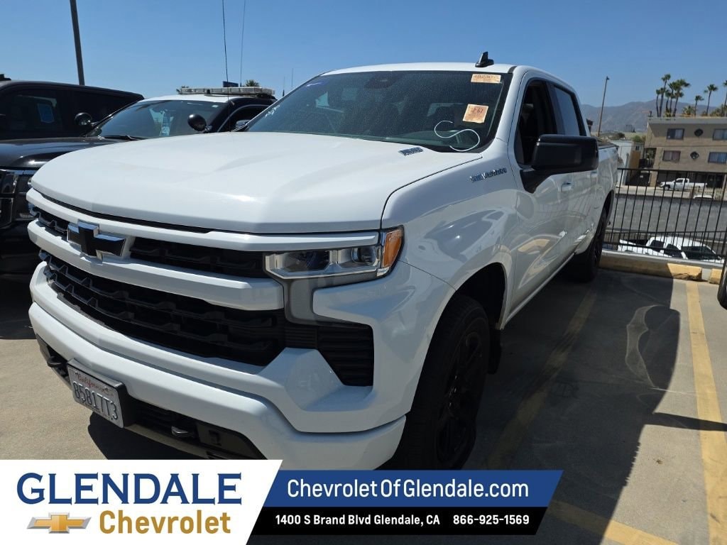 2023 Chevrolet Silverado 1500 RST 4X4 Crew Cab Short Box's photo