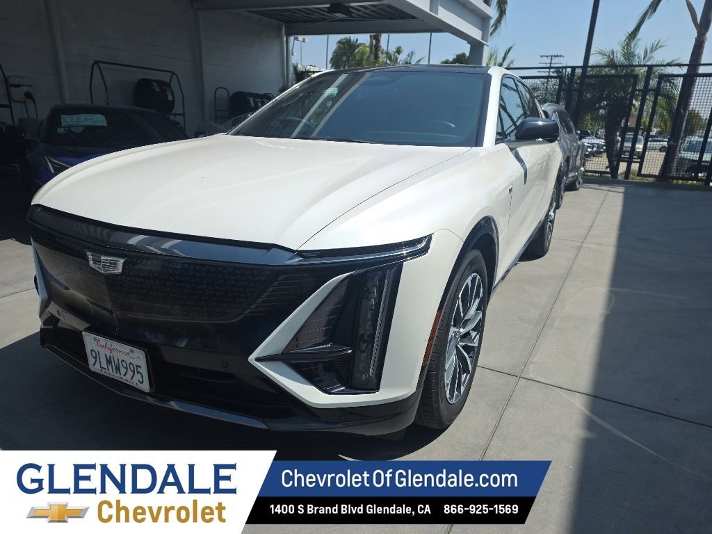 Used 2024 Cadillac LYRIQ Sport 1 with VIN 1GYKPTRK0RZ111886 for sale in Glendale, CA