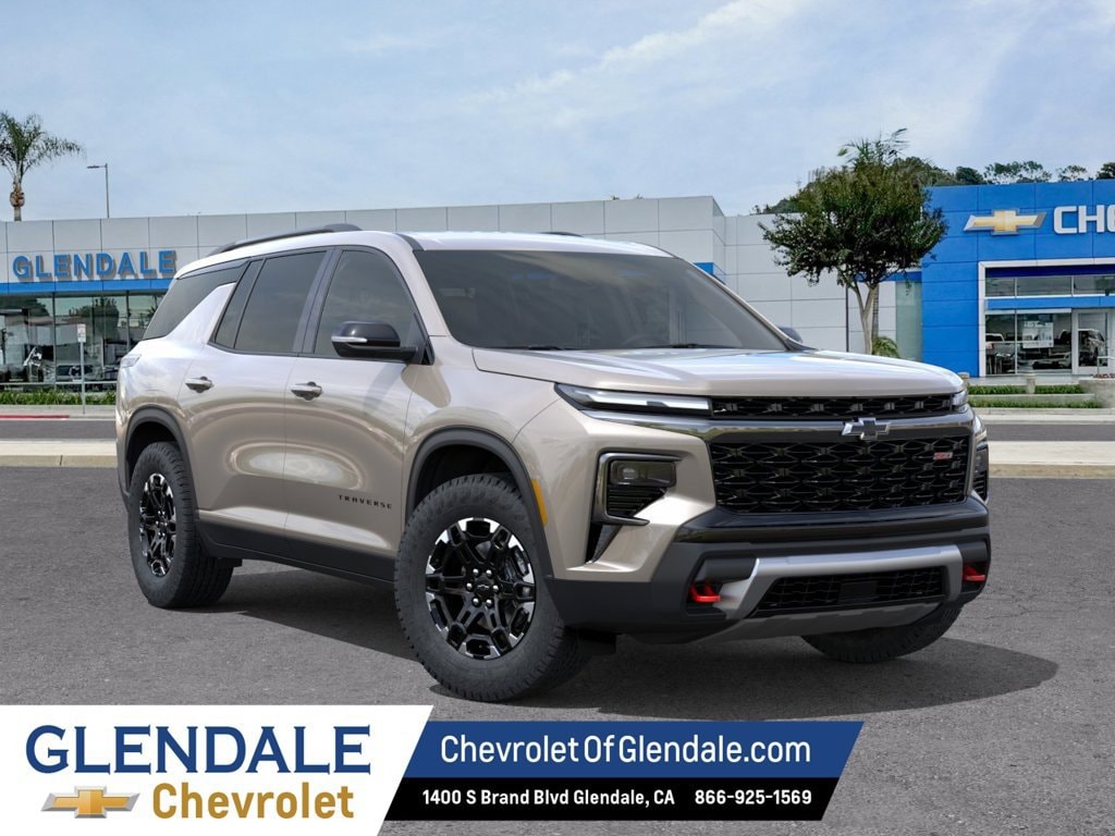 2027 Chevrolet Traverse Z71 - Photo 7