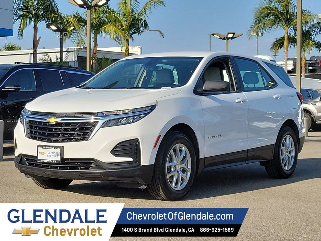 2022 Chevrolet Equinox LS - Photo 16