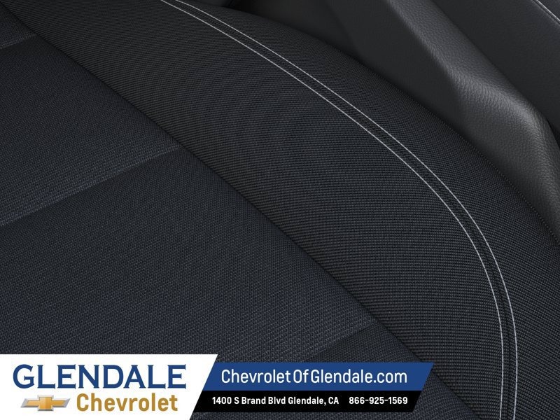 2027 Chevrolet Traverse LT - Photo 21