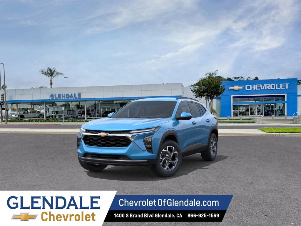 2026 Chevrolet Trax LT - Photo 8