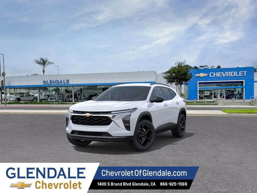 2026 Chevrolet Trax LT - Photo 8