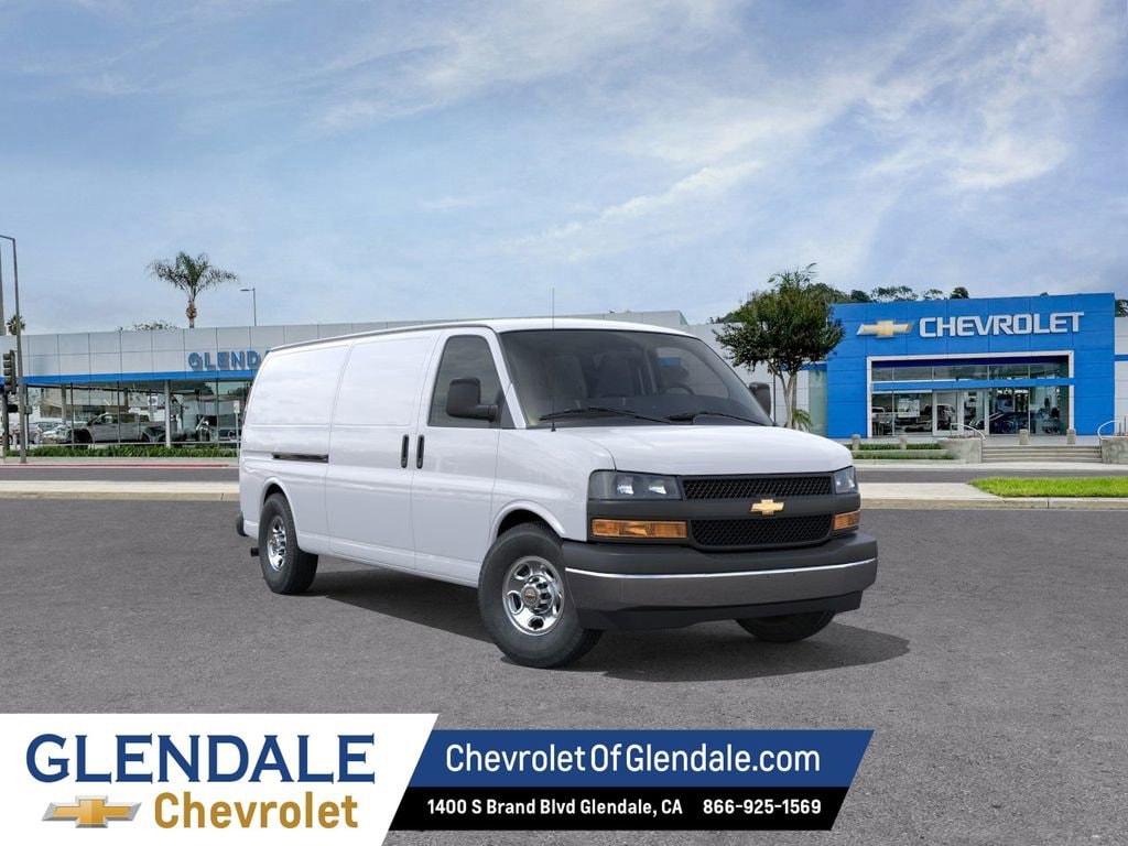 2026 Chevrolet Express 2500 Extended Work Van HD's photo
