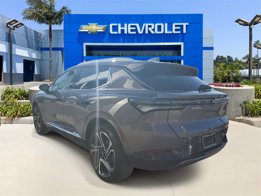 2026 Chevrolet Equinox EV 1LT photo 2