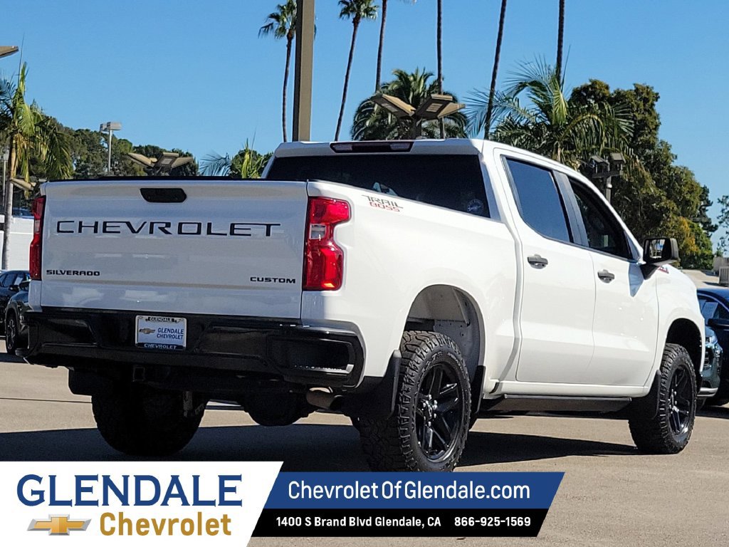 2022 Chevrolet Silverado 1500 Limited photo 3