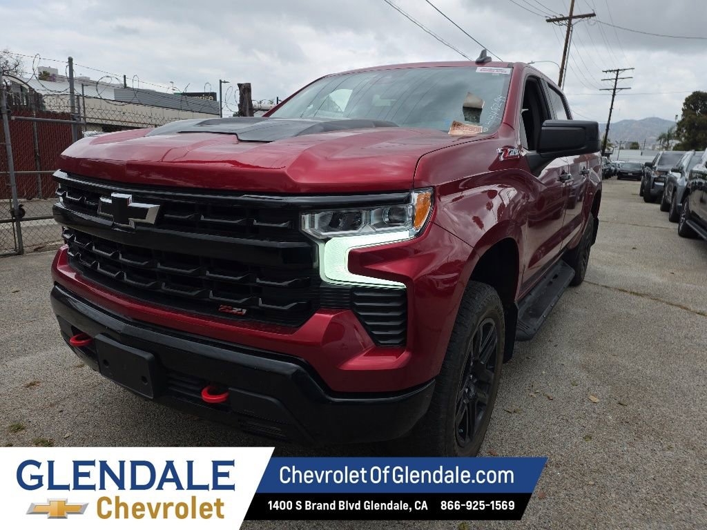2025 Chevrolet Silverado 1500 LT Trail Boss 4X4 Crew Cab Short Box's photo