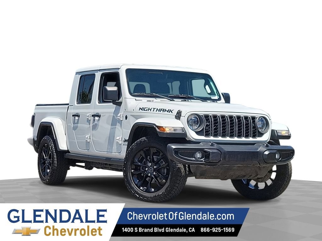 Used 2025 Jeep Gladiator Nighthawk Truck