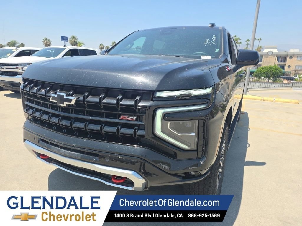 2025 Chevrolet Suburban Z71 4WD's photo