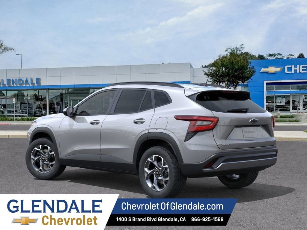 2026 Chevrolet Trax LT - Photo 3