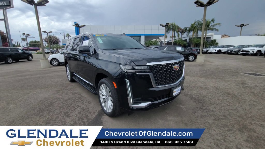 2024 Cadillac Escalade ESV photo 3