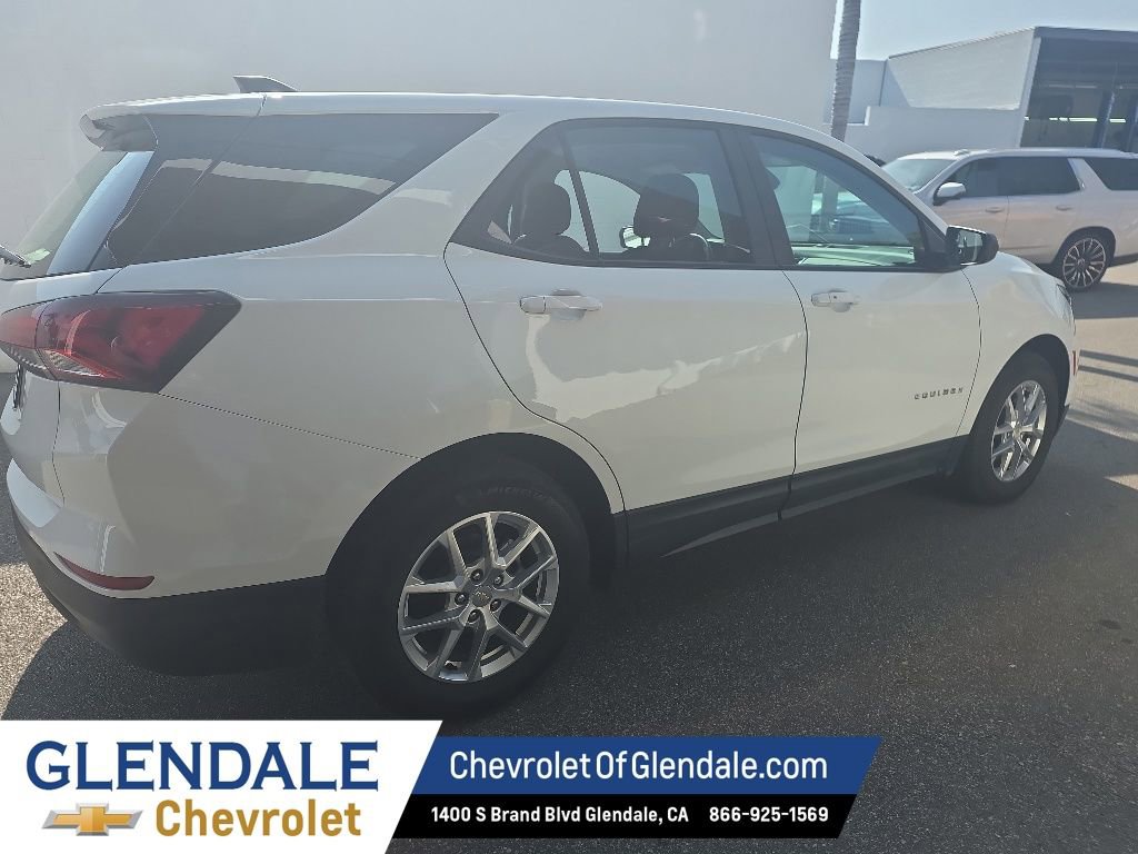 2022 Chevrolet Equinox LS photo 6