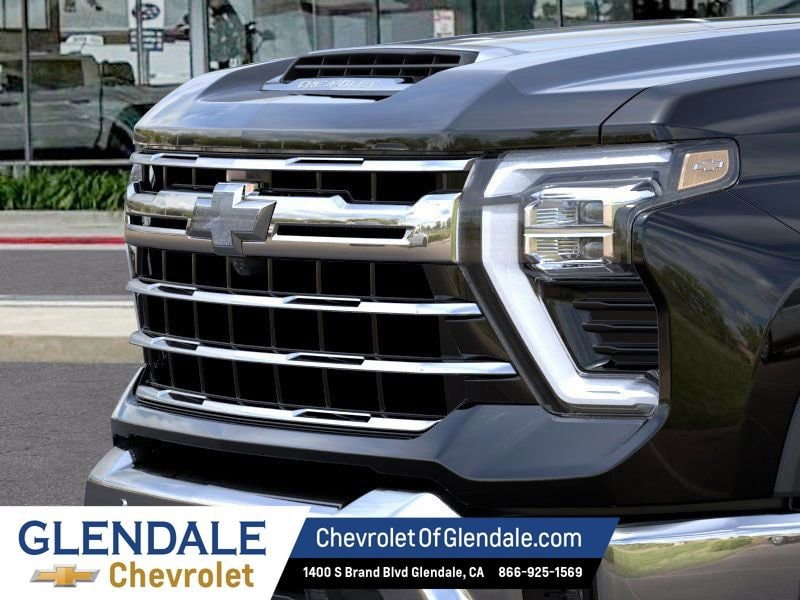2026 Chevrolet Silverado 2500 HD LTZ - Photo 13