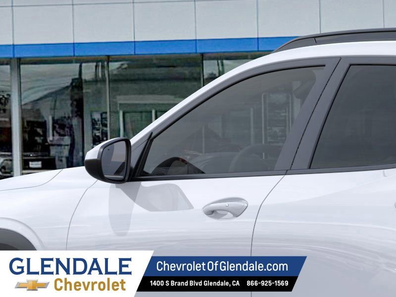 2026 Chevrolet Trax LT - Photo 12