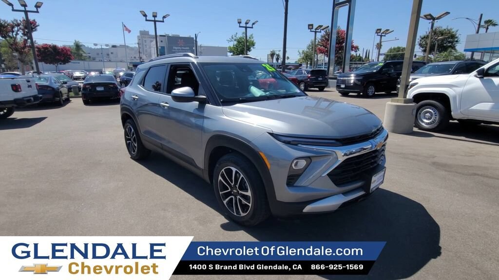 Used 2025 Chevrolet Trailblazer LT SUV