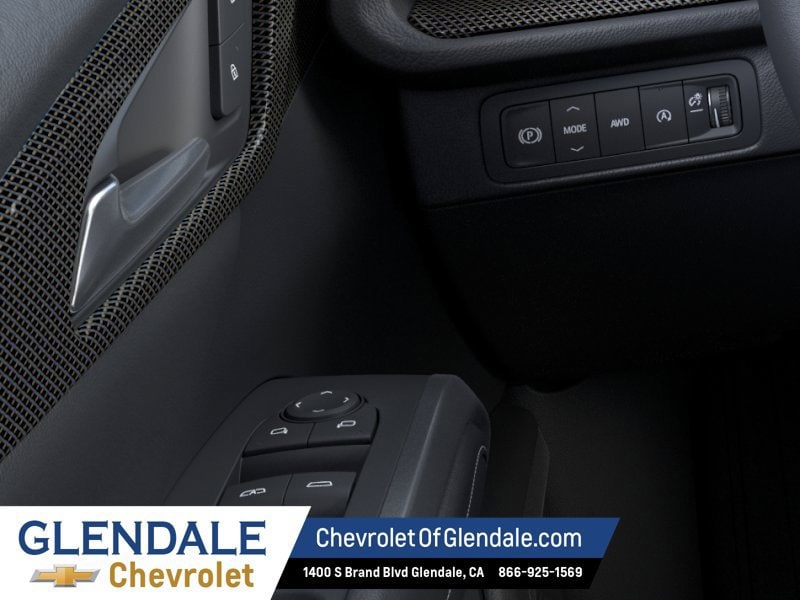 2027 Chevrolet Traverse Z71 - Photo 22