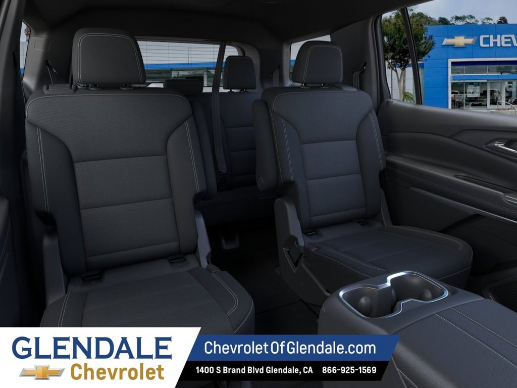 2027 Chevrolet Traverse LT - Photo 17