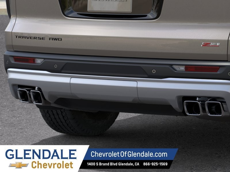 2027 Chevrolet Traverse Z71 - Photo 14