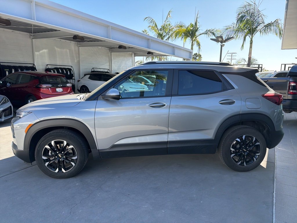 2023 Chevrolet Trailblazer LT photo 4