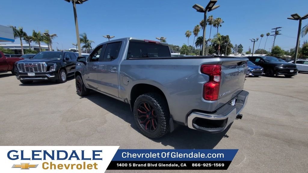 2025 Chevrolet Silverado 1500 LT - Photo 6