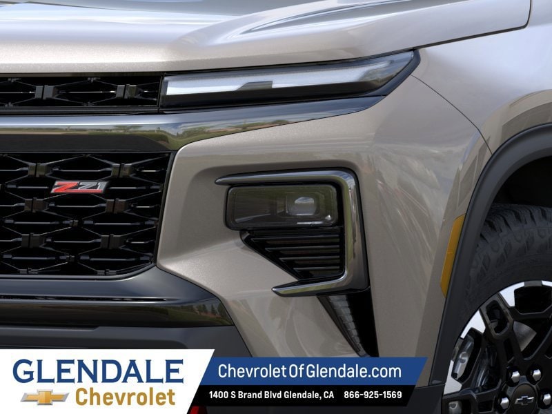 2027 Chevrolet Traverse Z71 - Photo 10